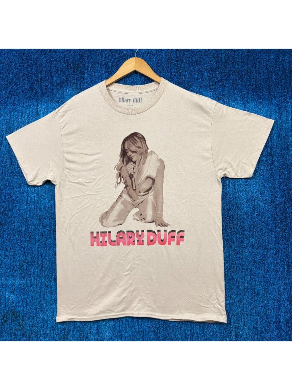 Hilary Duff Lucky Me Tour Beige T-Shirt Size Large